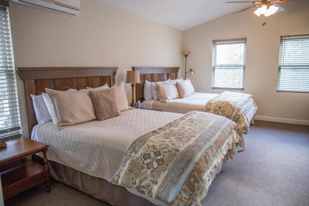 Brook Trout Inn Sapphire Ngoại thất bức ảnh