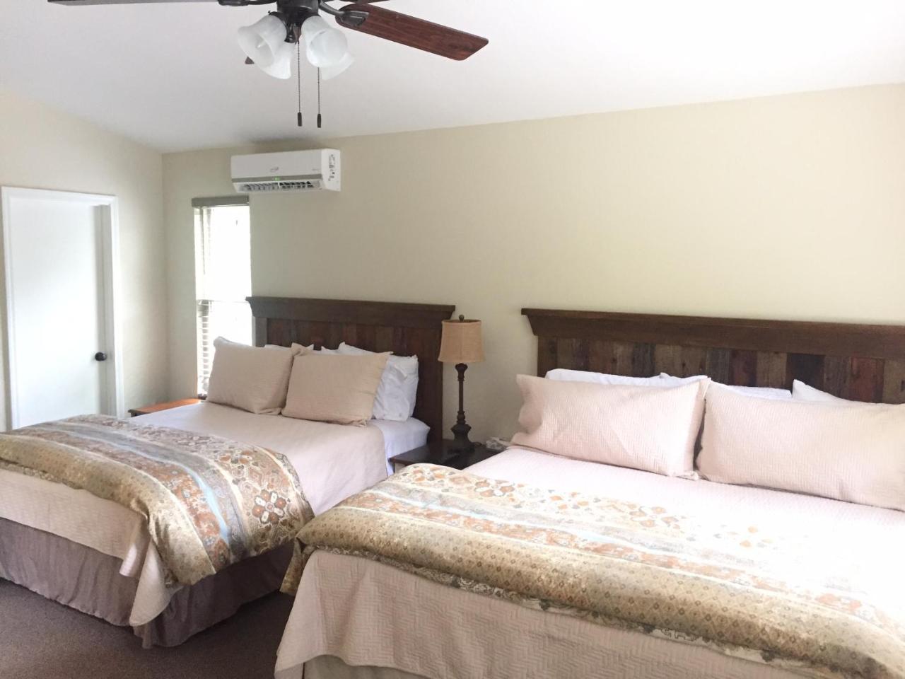 Brook Trout Inn Sapphire Ngoại thất bức ảnh
