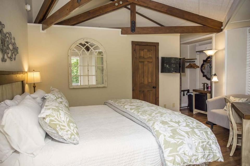 Brook Trout Inn Sapphire Ngoại thất bức ảnh